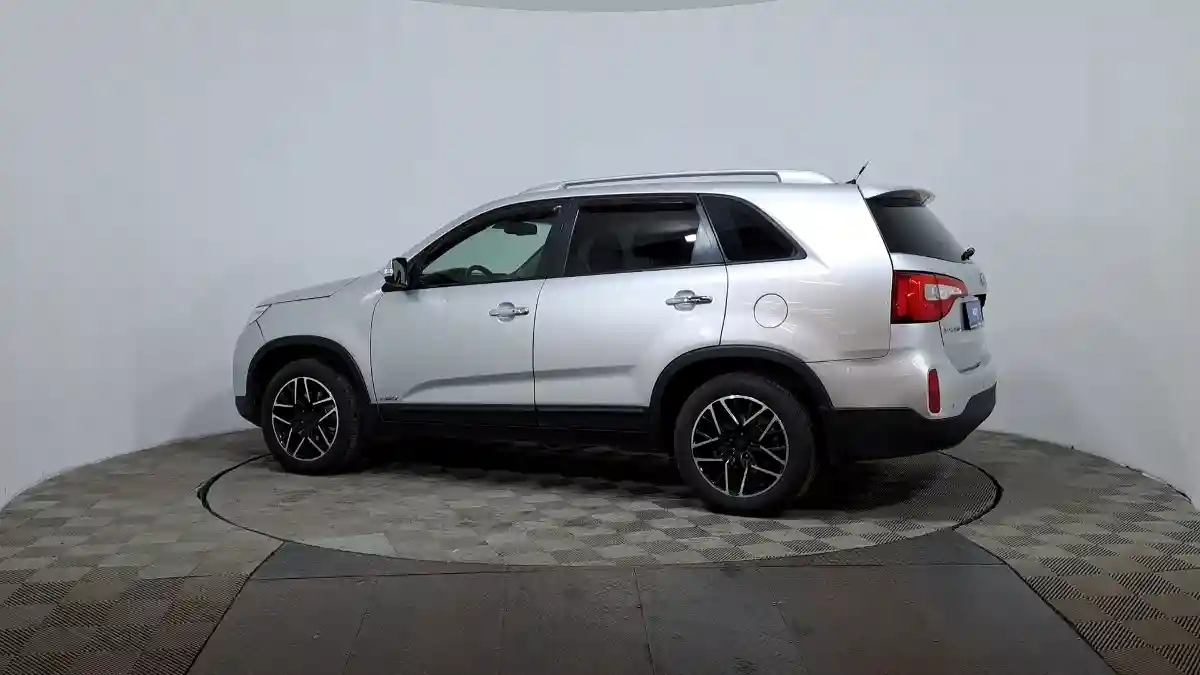 Kia Sorento 2013 года за 7 490 000 тг. в Астана