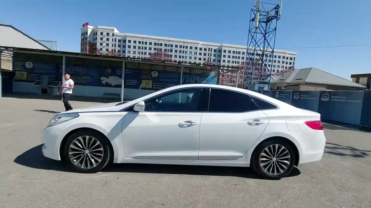 Hyundai Grandeur 2013 года за 7 990 000 тг. в Шымкент