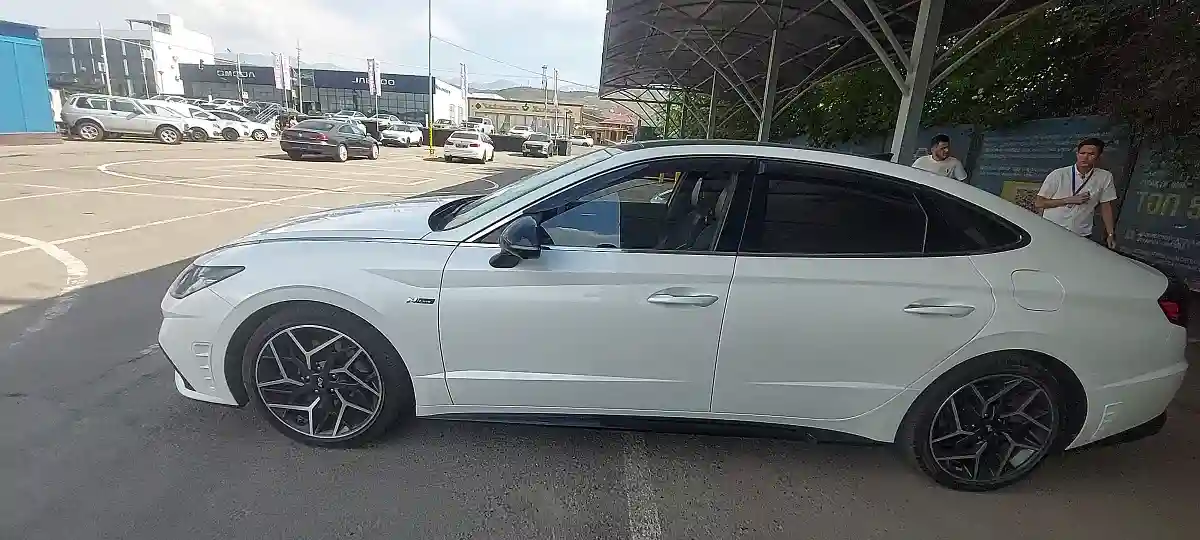 Hyundai Sonata 2022 года за 12 450 000 тг. в Алматы