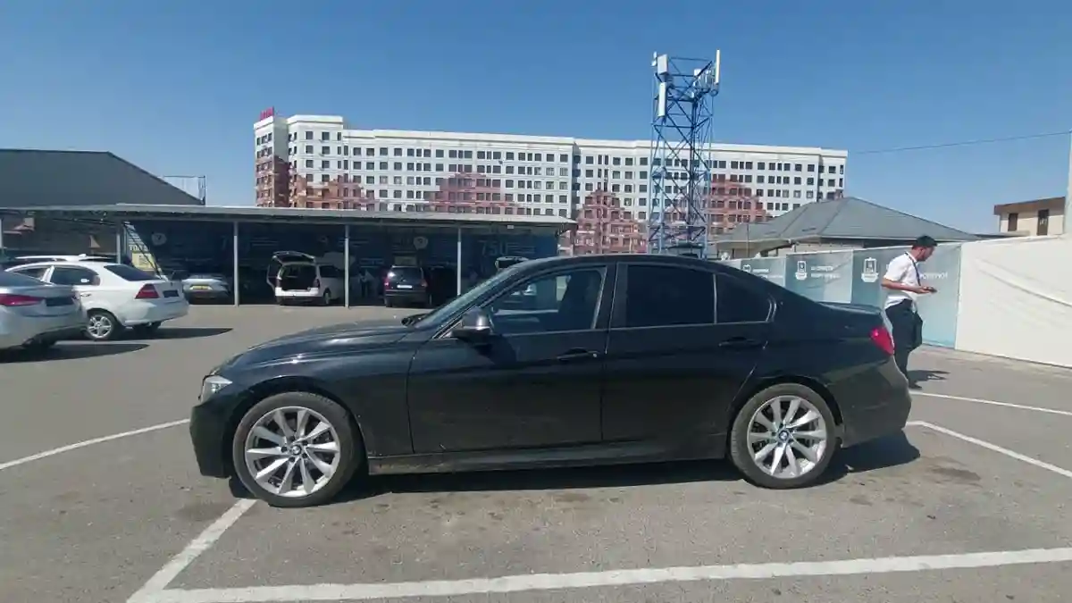 BMW 3 серии 2012 года за 6 690 000 тг. в Шымкент