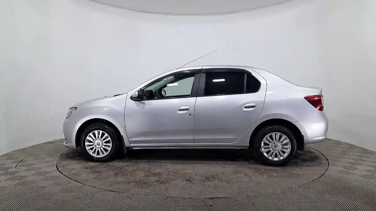 Renault Logan 2016 года за 4 290 000 тг. в Астана