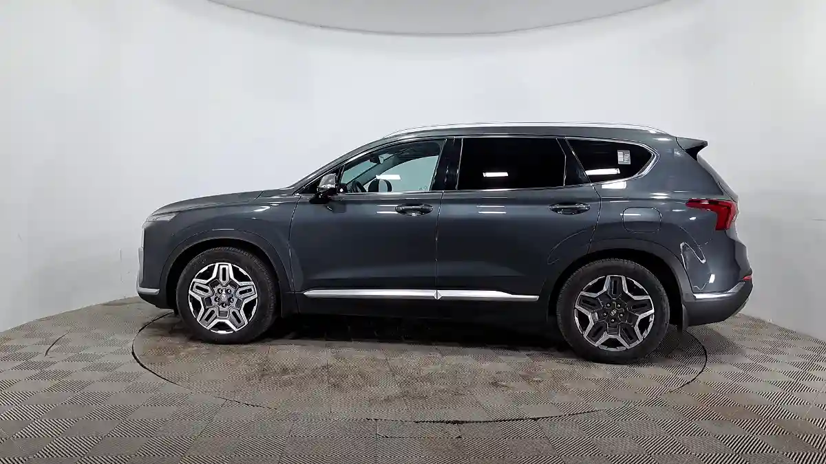 Hyundai Santa Fe 2022 года за 13 190 000 тг. в Астана