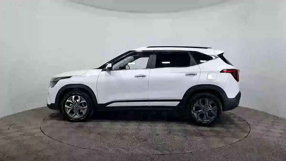 Kia Seltos 2024 года за 9 990 000 тг. в Астана
