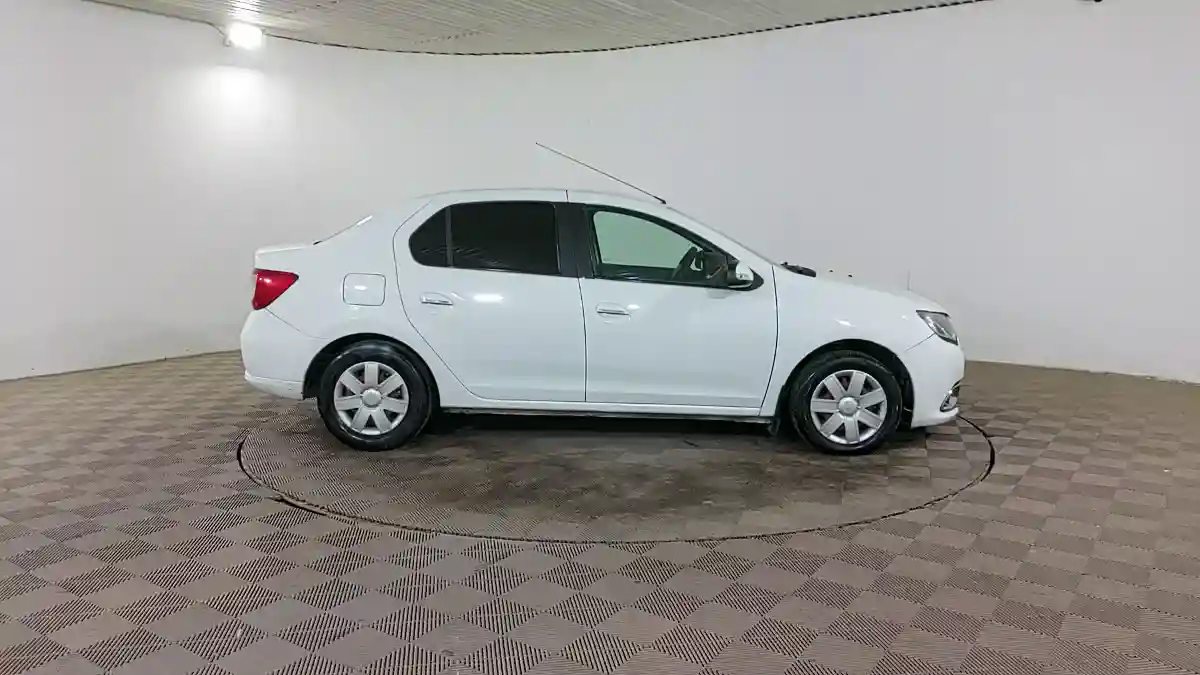 Renault Logan 2015 года за 2 490 000 тг. в Шымкент