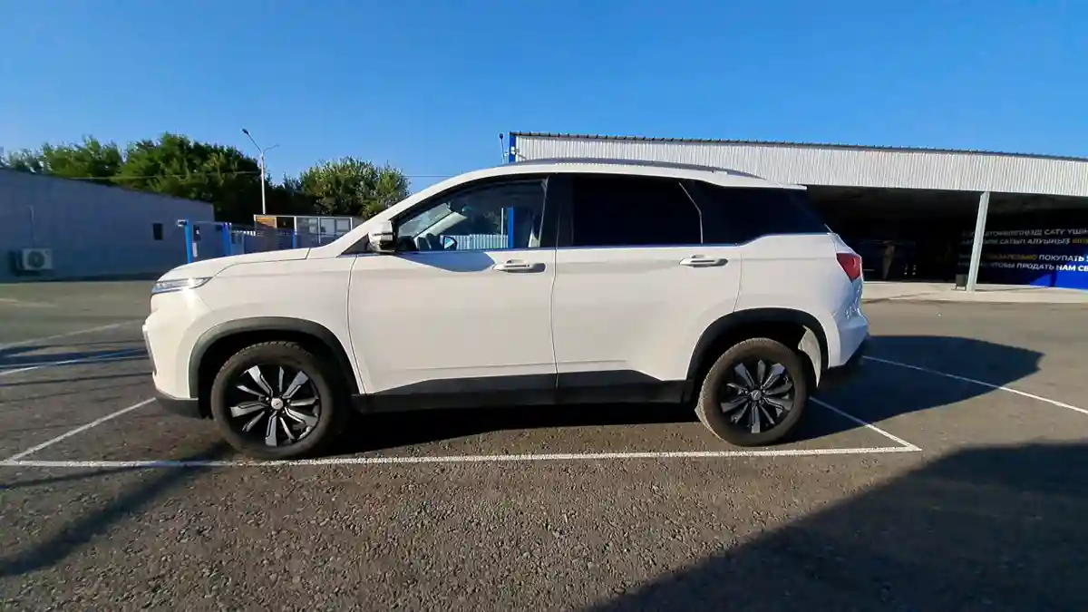 Chevrolet Captiva 2021 года за 7 890 000 тг. в Шымкент