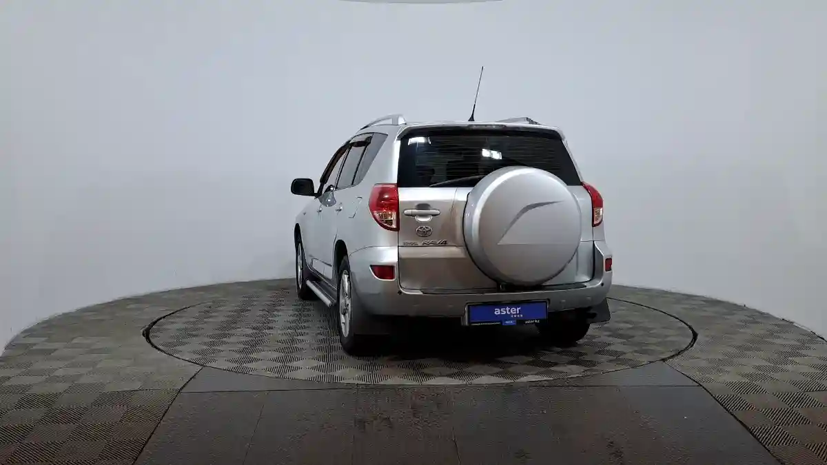 Toyota RAV4 2007 года за 4 190 000 тг. в Астана