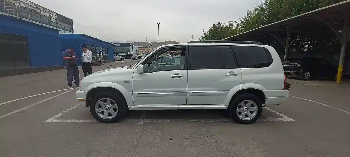 Suzuki Grand Vitara 2003 года за 2 790 000 тг. в Алматы