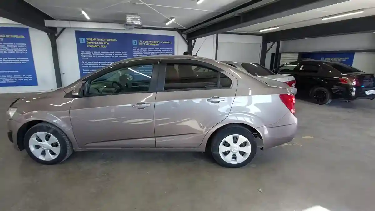 Chevrolet Aveo 2014 года за 2 490 000 тг. в Астана