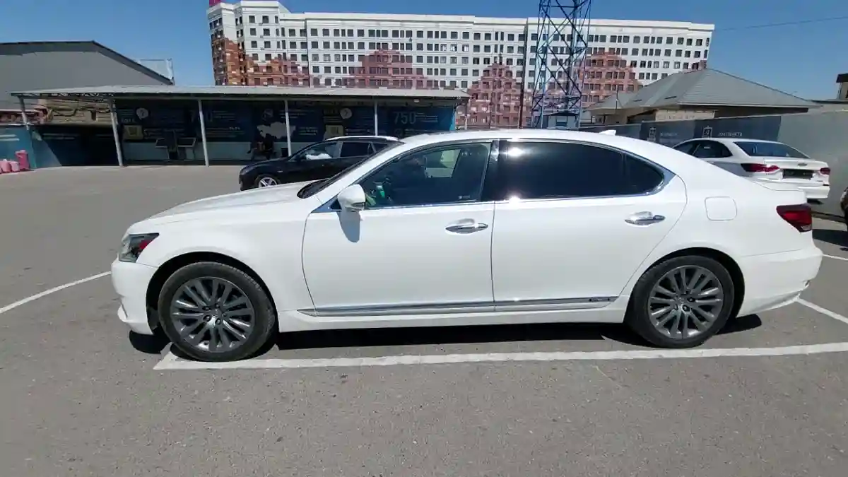 Lexus LS 2014 года за 10 500 000 тг. в Шымкент