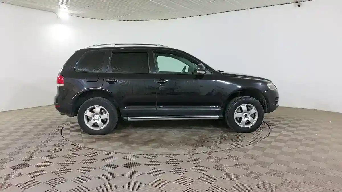 Volkswagen Touareg 2006 года за 3 690 000 тг. в Шымкент