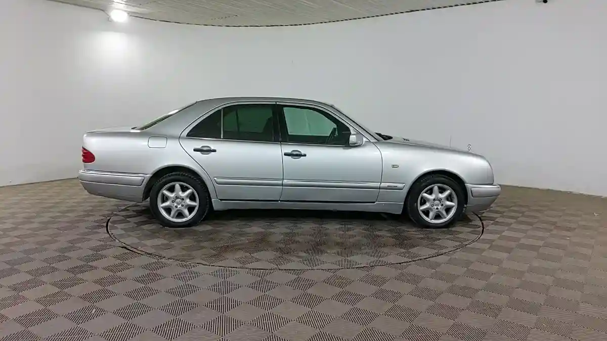 Mercedes-Benz E-Класс 1996 года за 1 990 000 тг. в Шымкент