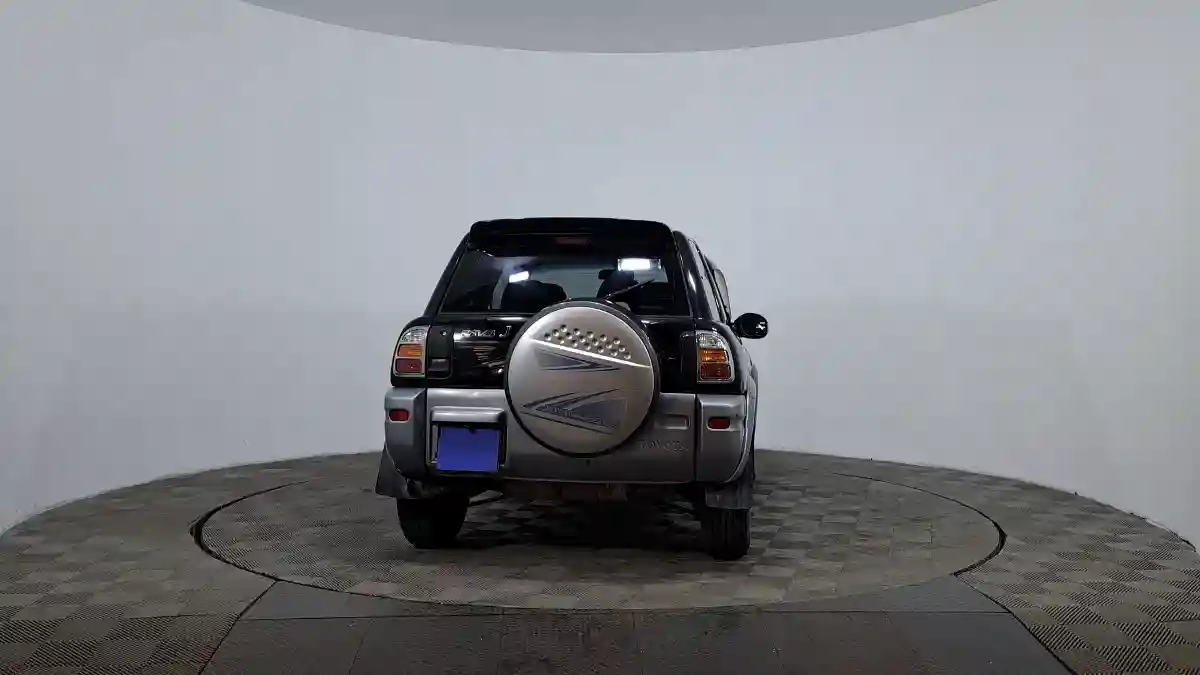 Toyota RAV4 1998 года за 2 200 000 тг. в Астана