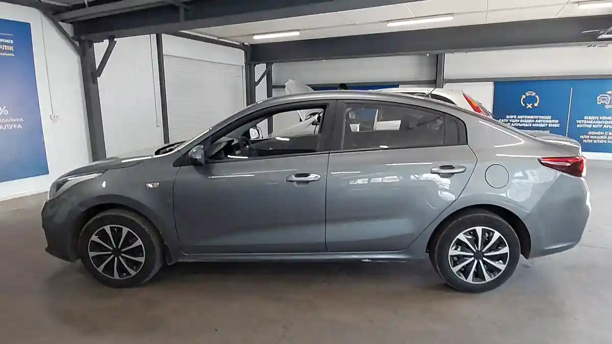 Kia Rio 2020 года за 6 490 000 тг. в Астана