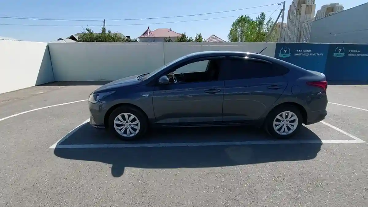 Hyundai Accent 2023 года за 7 190 000 тг. в Шымкент