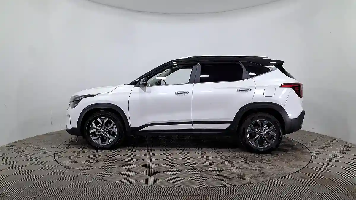 Kia Seltos 2024 года за 10 290 000 тг. в Астана