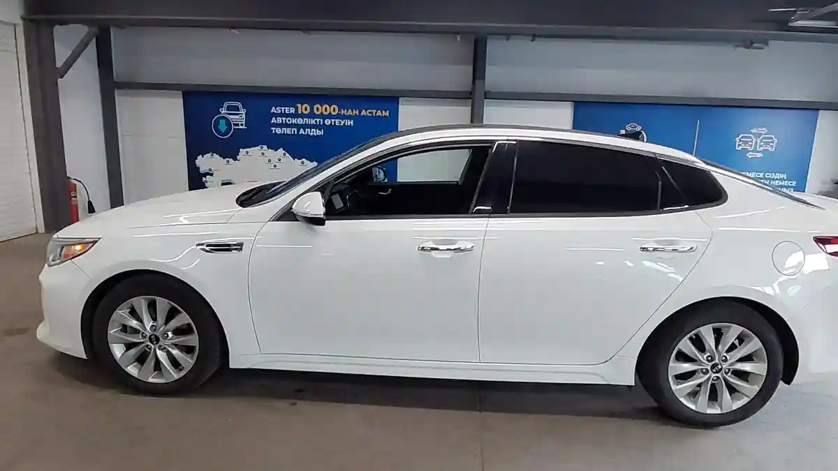 Kia Optima 2017 года за 7 900 000 тг. в Астана