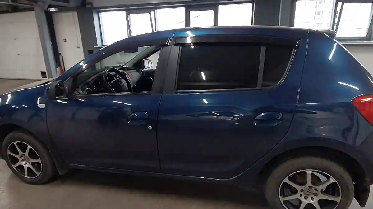 Renault Sandero 2014 года за 3 190 000 тг. в Астана
