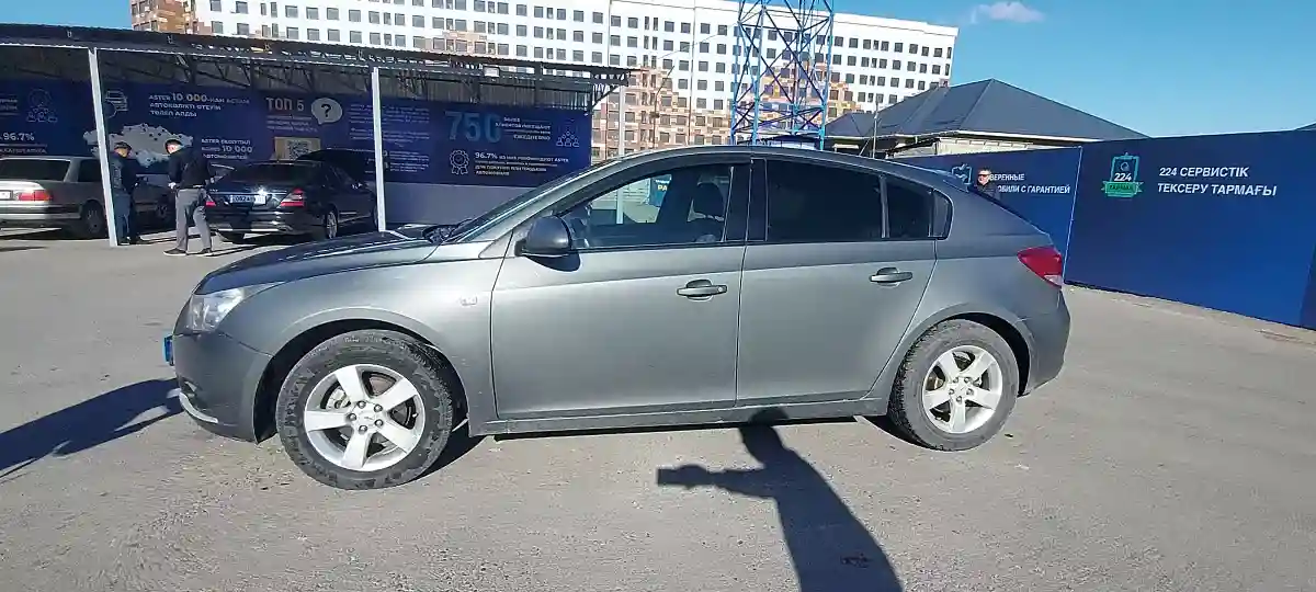 Chevrolet Cruze 2011 года за 2 990 000 тг. в Алматы