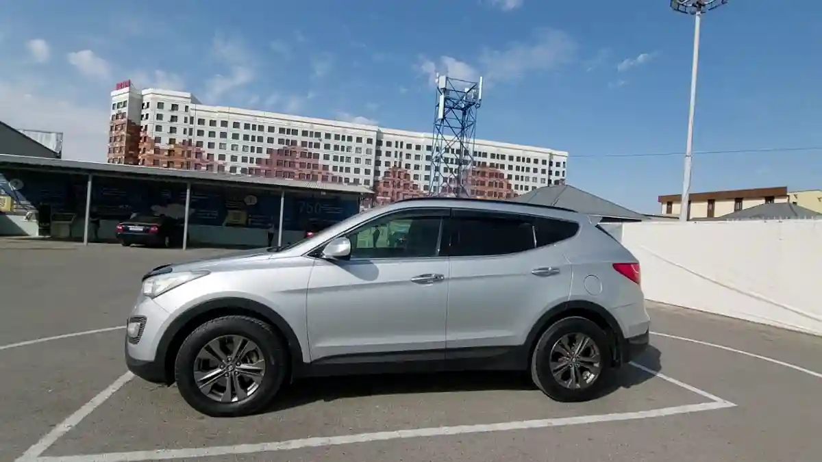 Hyundai Santa Fe 2013 года за 8 190 000 тг. в Шымкент