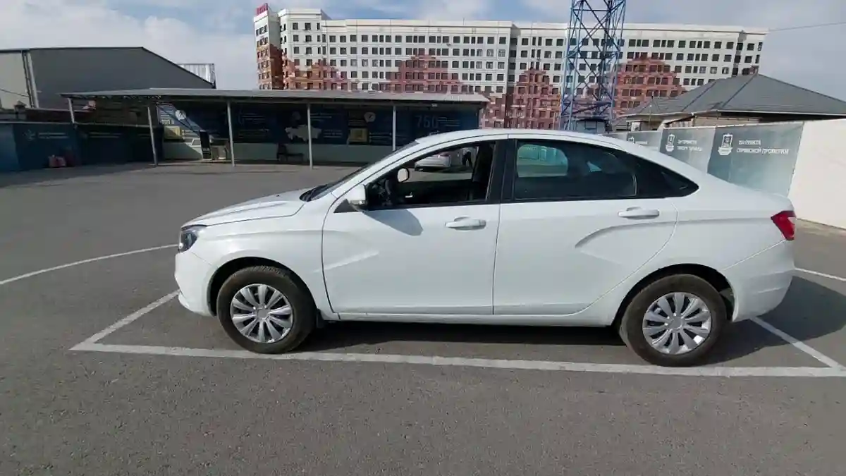 LADA (ВАЗ) Vesta 2017 года за 3 290 000 тг. в Шымкент