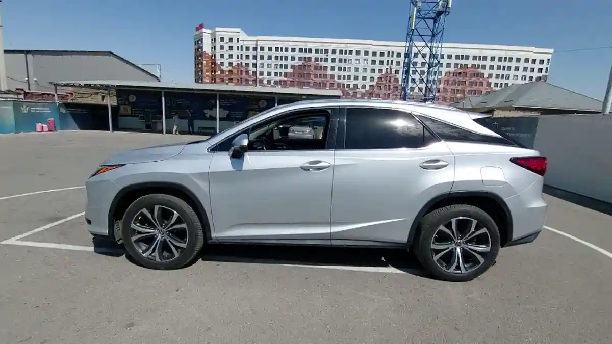 Lexus RX 2018 года за 20 490 000 тг. в Шымкент