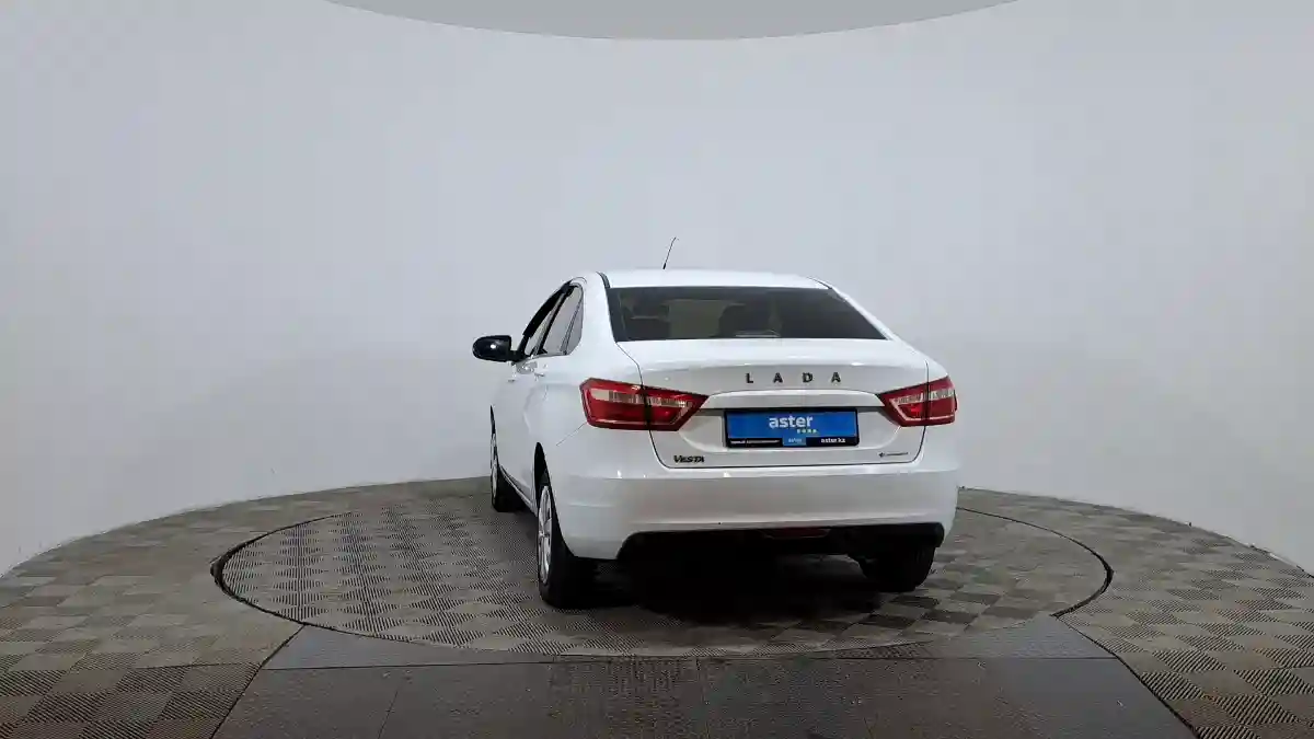 LADA (ВАЗ) Vesta 2017 года за 3 790 000 тг. в Астана