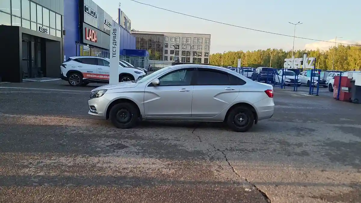 LADA (ВАЗ) Vesta 2015 года за 3 890 000 тг. в Усть-Каменогорск