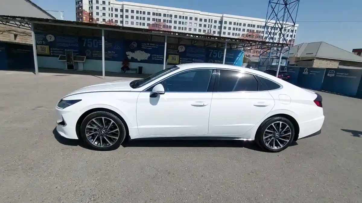 Hyundai Sonata 2023 года за 11 990 000 тг. в Шымкент