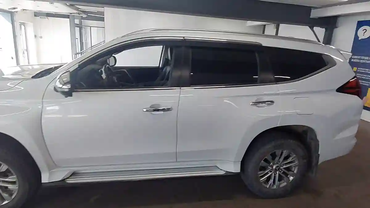 Mitsubishi Pajero Sport 2020 года за 15 990 000 тг. в Астана