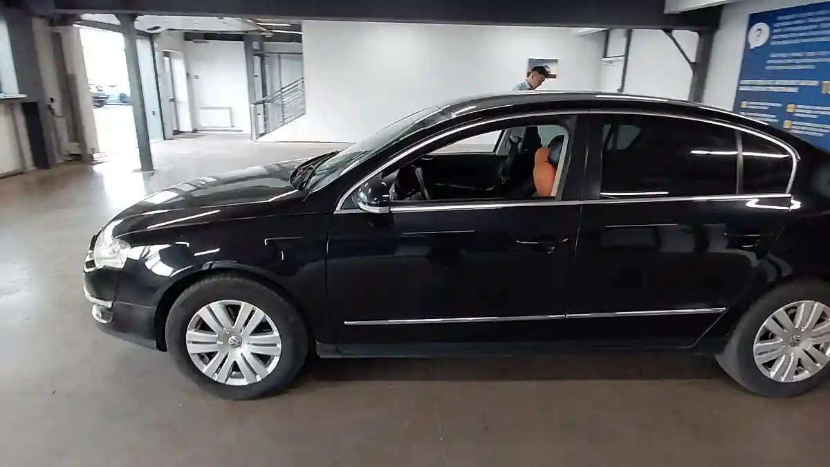 Volkswagen Passat 2010 года за 3 890 000 тг. в Астана