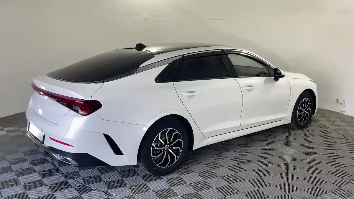 Kia K5 2023 года за 9 230 000 тг. в Павлодар