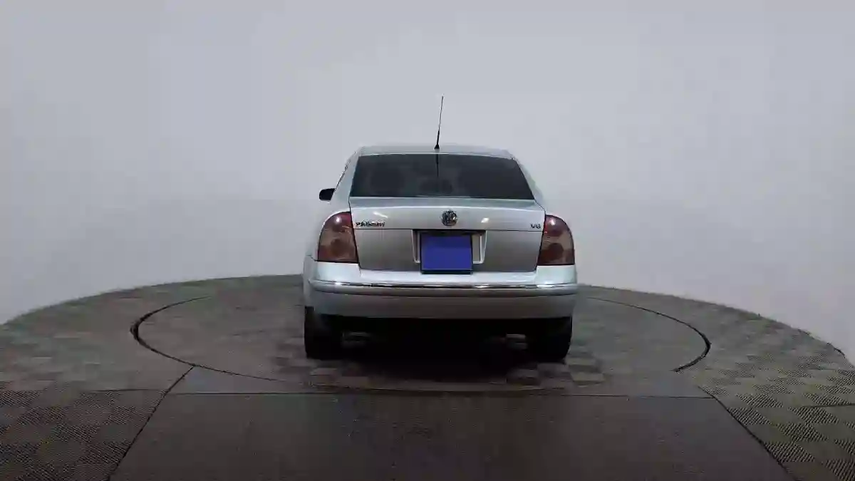 Volkswagen Passat 2001 года за 2 200 000 тг. в Астана