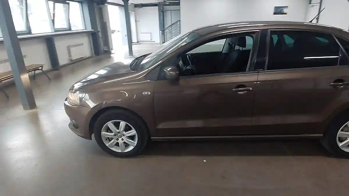 Volkswagen Polo 2015 года за 4 700 000 тг. в Астана