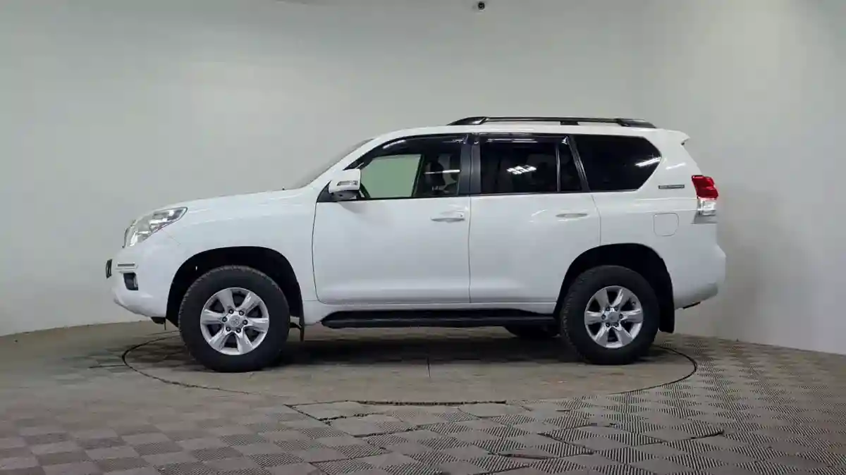Toyota Land Cruiser Prado 2012 года за 15 890 000 тг. в Алматы