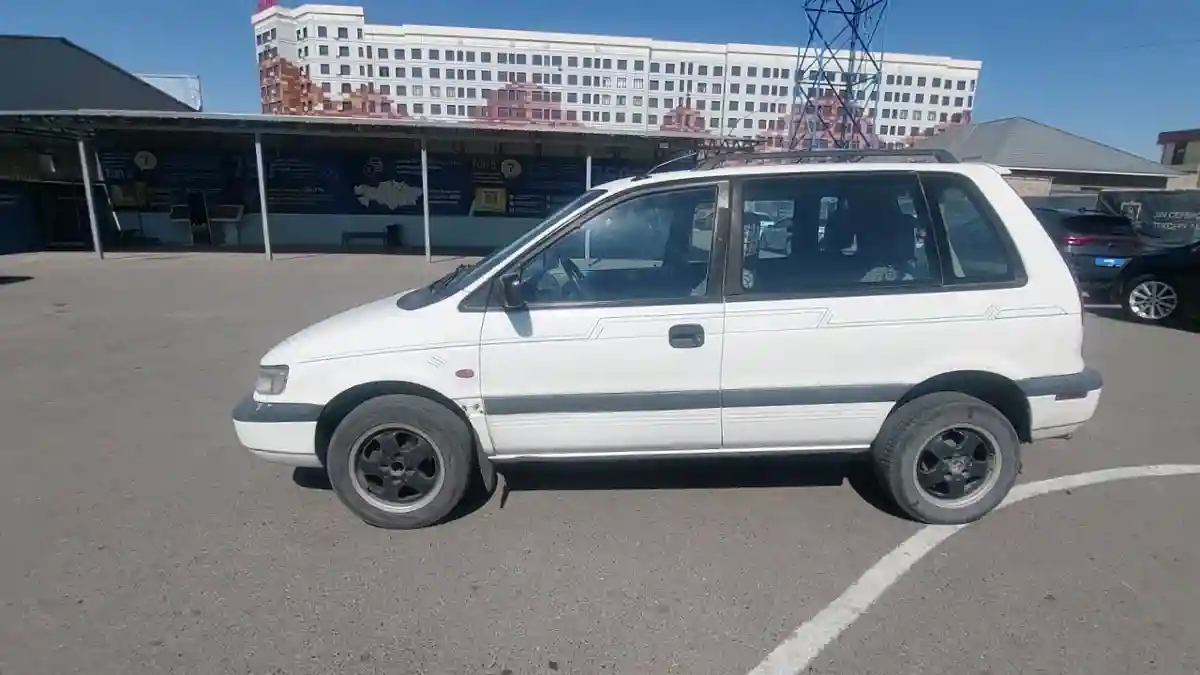 Mitsubishi Space Runner 1992 года за 690 000 тг. в Шымкент