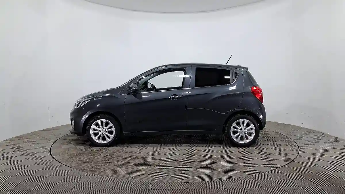 Chevrolet Spark 2021 года за 3 990 000 тг. в Астана