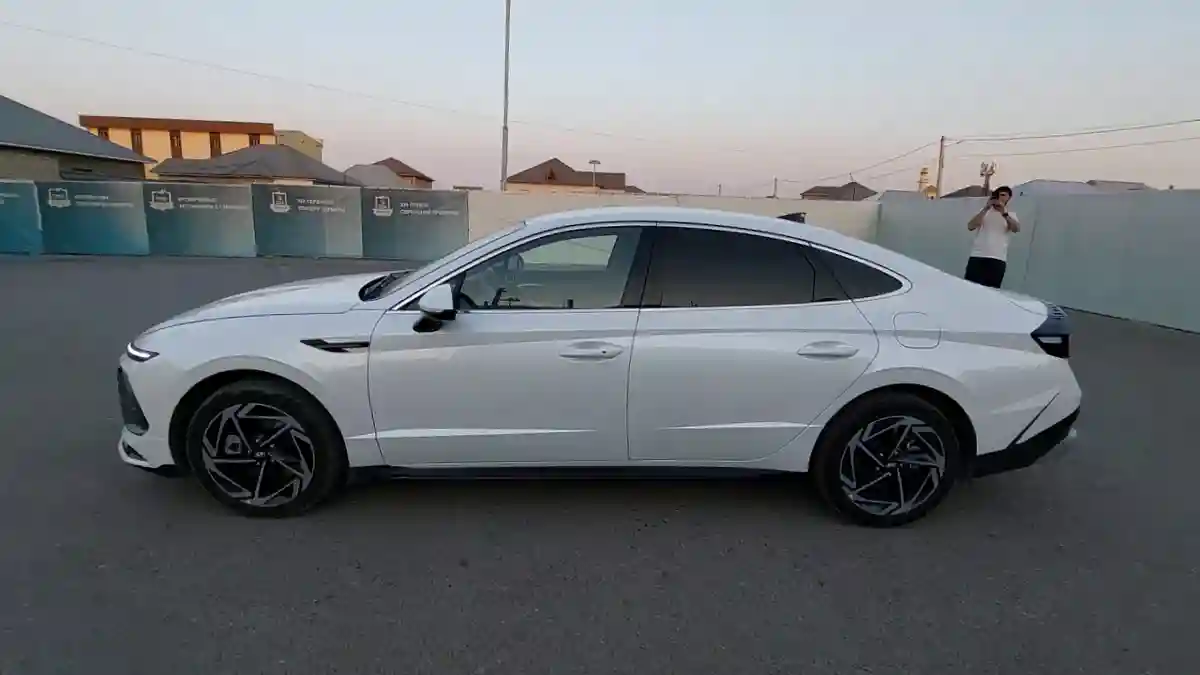 Hyundai Sonata 2026 года за 13 990 000 тг. в Шымкент