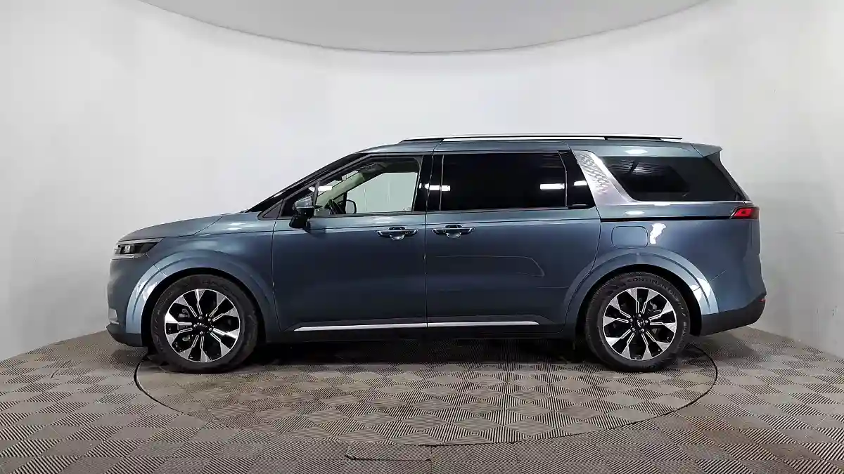 Kia Carnival 2022 года за 19 700 000 тг. в Астана