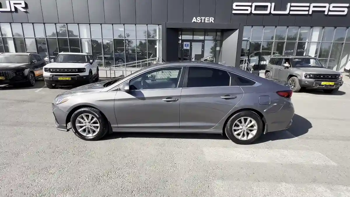 Hyundai Sonata 2019 года за 7 290 000 тг. в Тараз