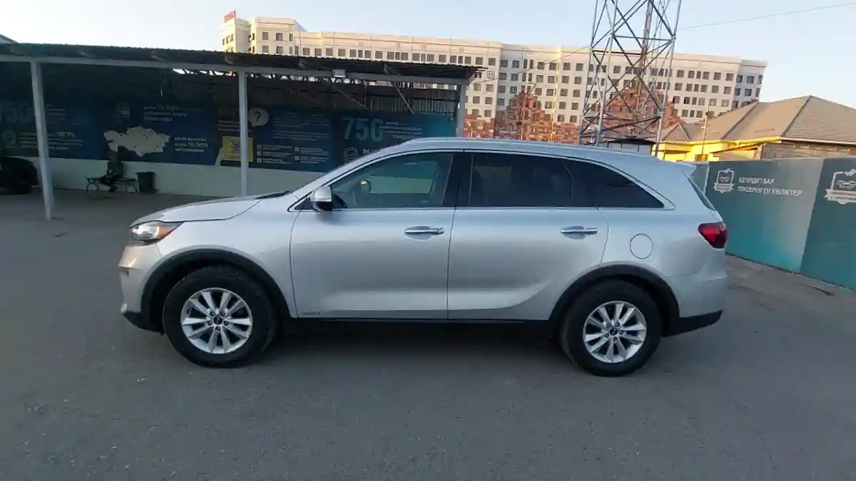 Kia Sorento 2018 года за 11 290 000 тг. в Шымкент