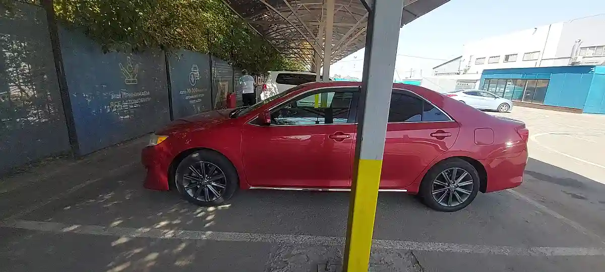 Toyota Camry 2014 года за 6 590 000 тг. в Алматы