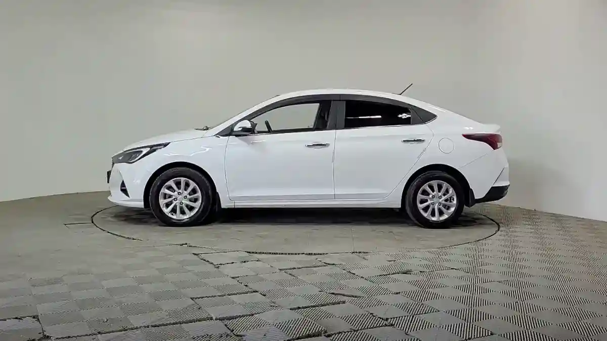 Hyundai Accent 2021 года за 7 250 000 тг. в Алматы