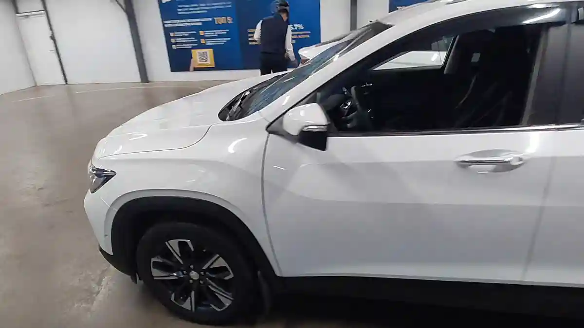 Chevrolet Tracker 2024 года за 7 490 000 тг. в Астана