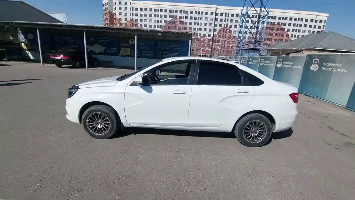 LADA (ВАЗ) Vesta 2017 года за 3 890 000 тг. в Шымкент