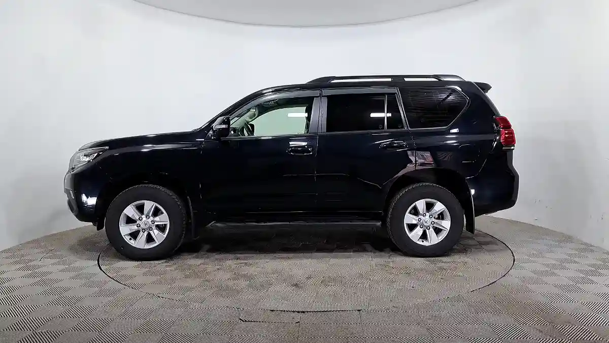Toyota Land Cruiser Prado 2020 года за 24 590 000 тг. в Астана