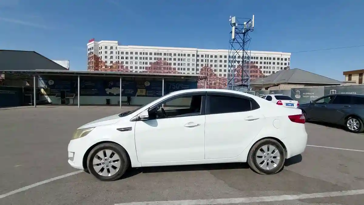 Kia Rio 2013 года за 3 700 000 тг. в Шымкент