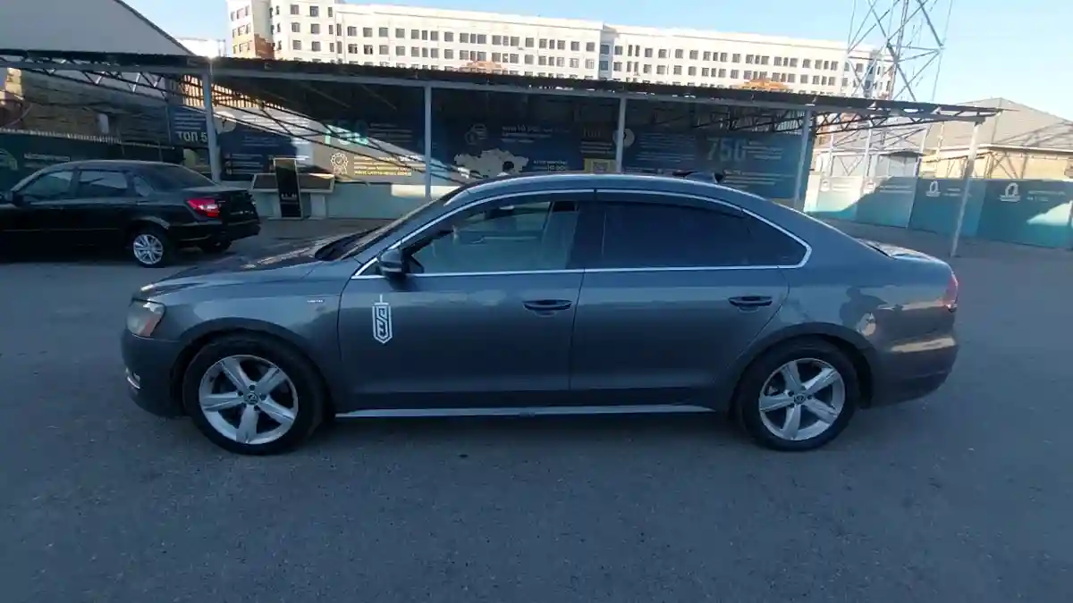 Volkswagen Passat 2015 года за 5 100 000 тг. в Шымкент