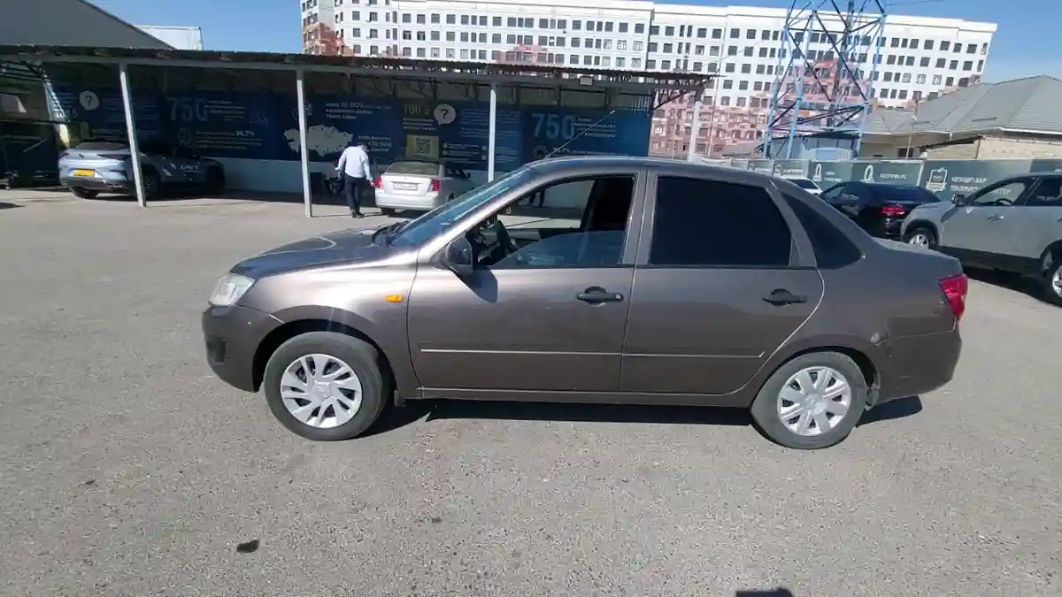 LADA (ВАЗ) Granta 2015 года за 2 300 000 тг. в Шымкент