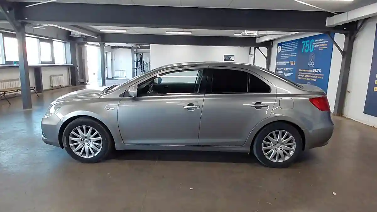 Suzuki Kizashi 2011 года за 3 990 000 тг. в Астана