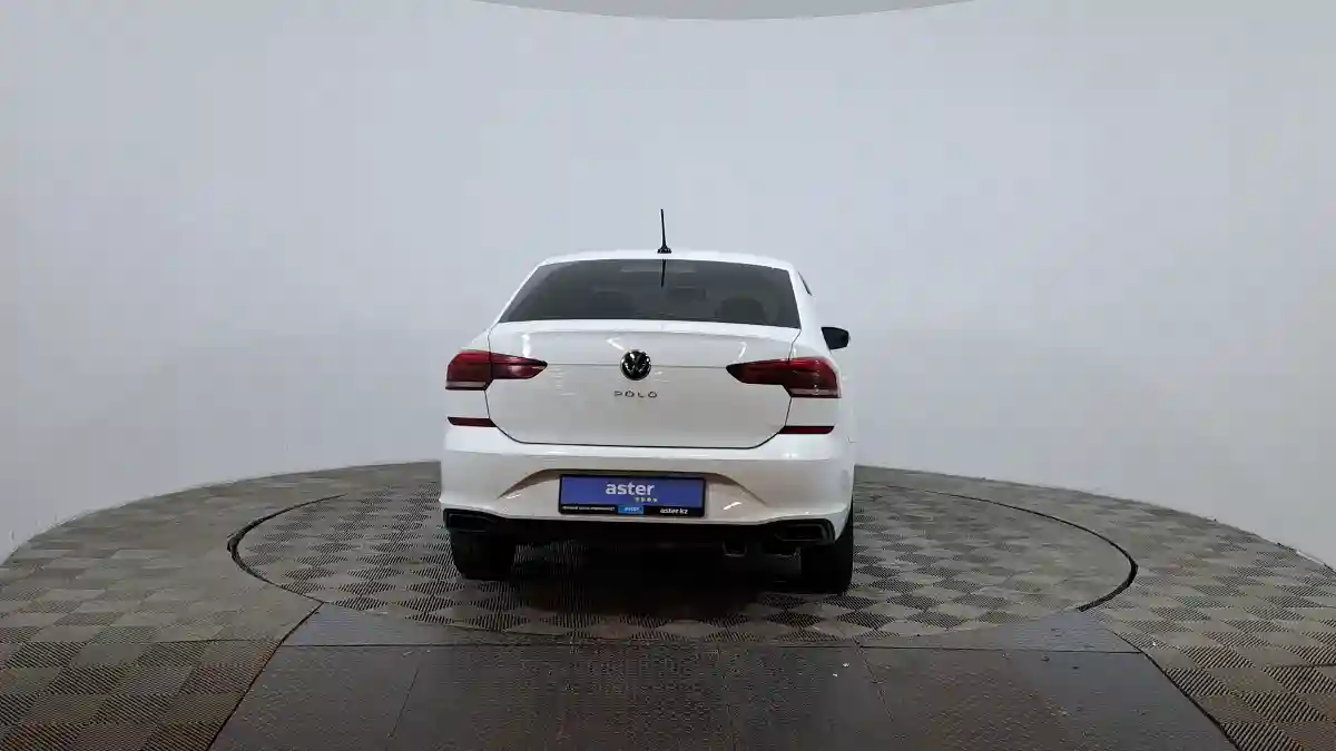 Volkswagen Polo 2022 года за 6 890 000 тг. в Астана